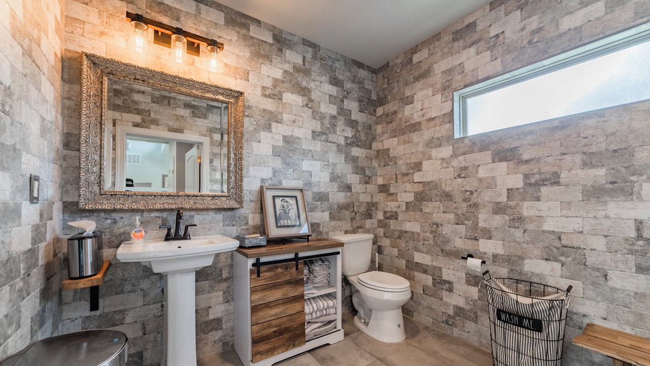 Photo of Bathroom in Spicewood