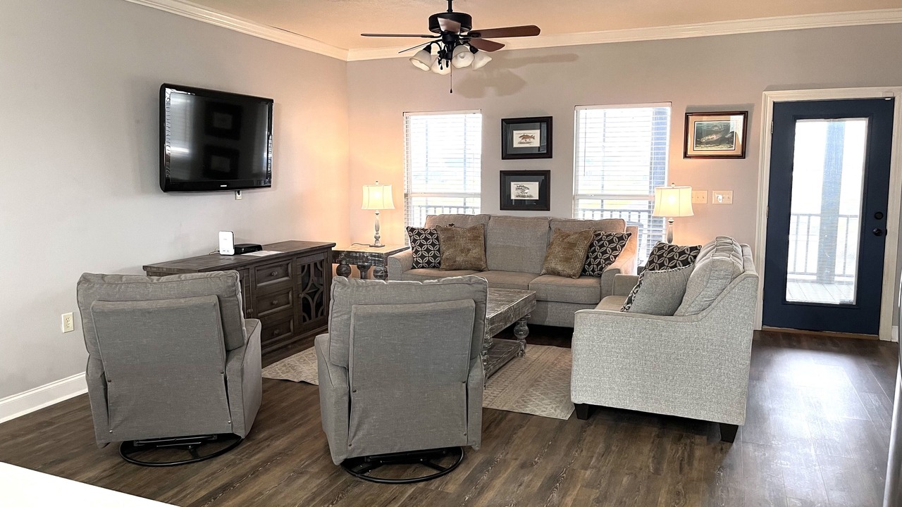 Photo of Livingroom in Hackberry