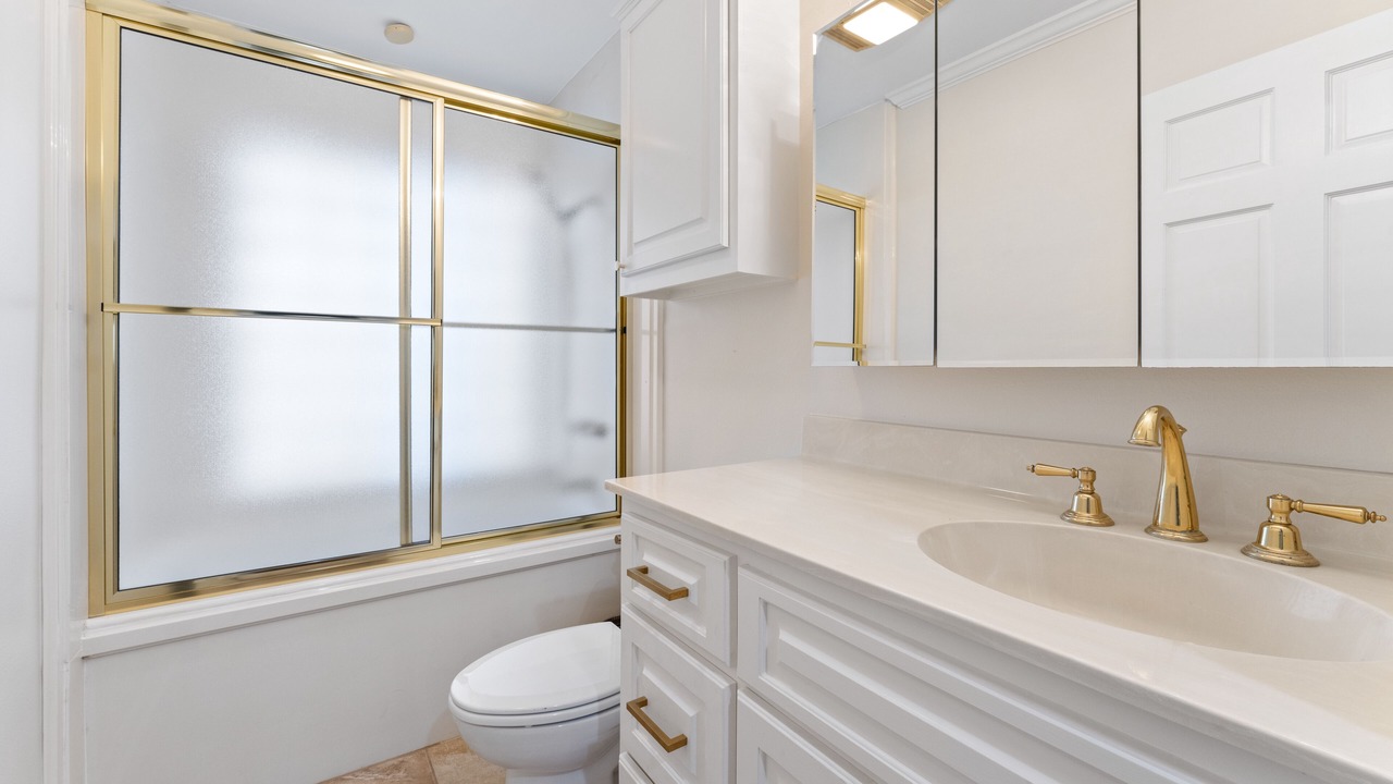 Photo of Bathroom in New Roads