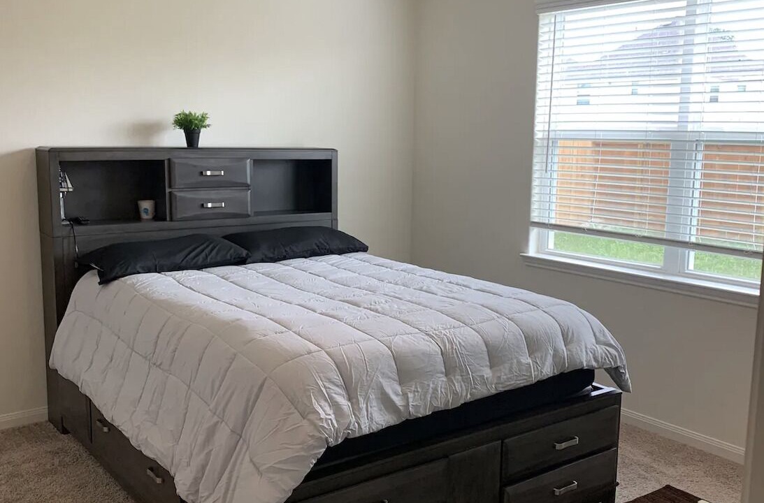 Photo of Bedroom in Atascocita