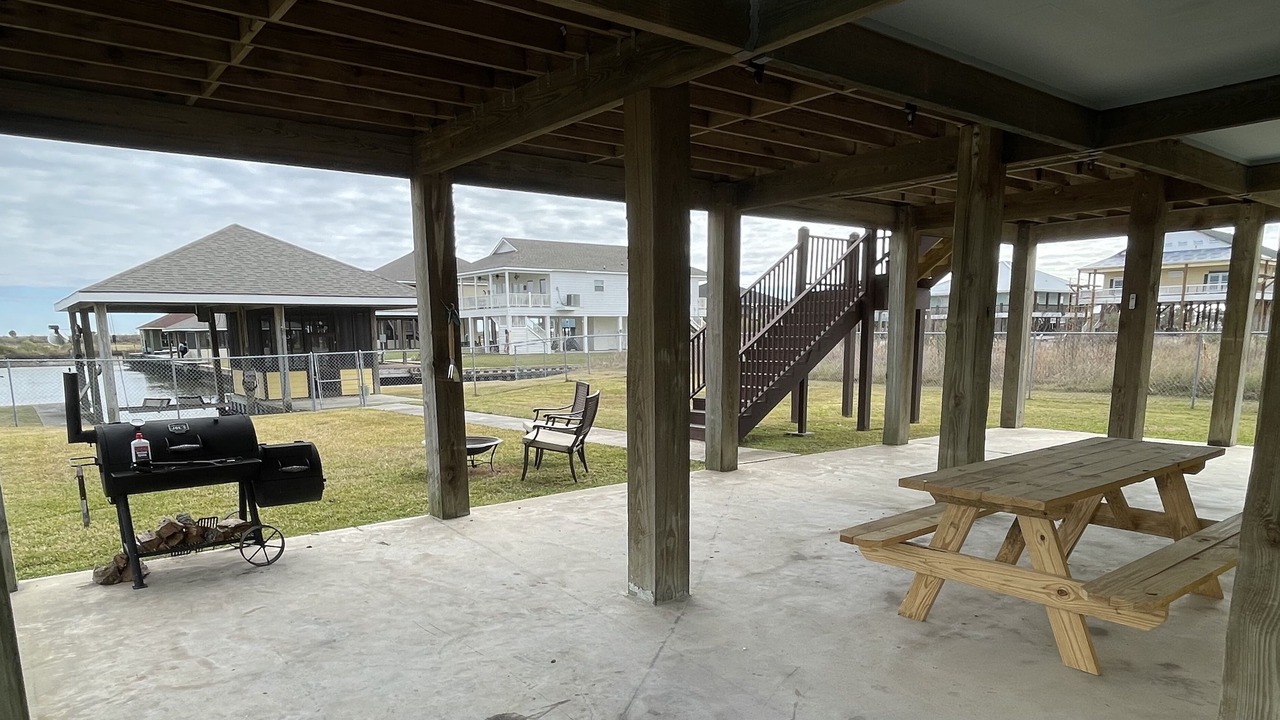Photo of Outdoor in Hackberry