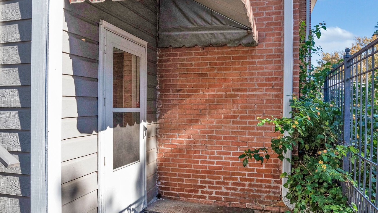 Photo of Outdoor in Highland Historic District