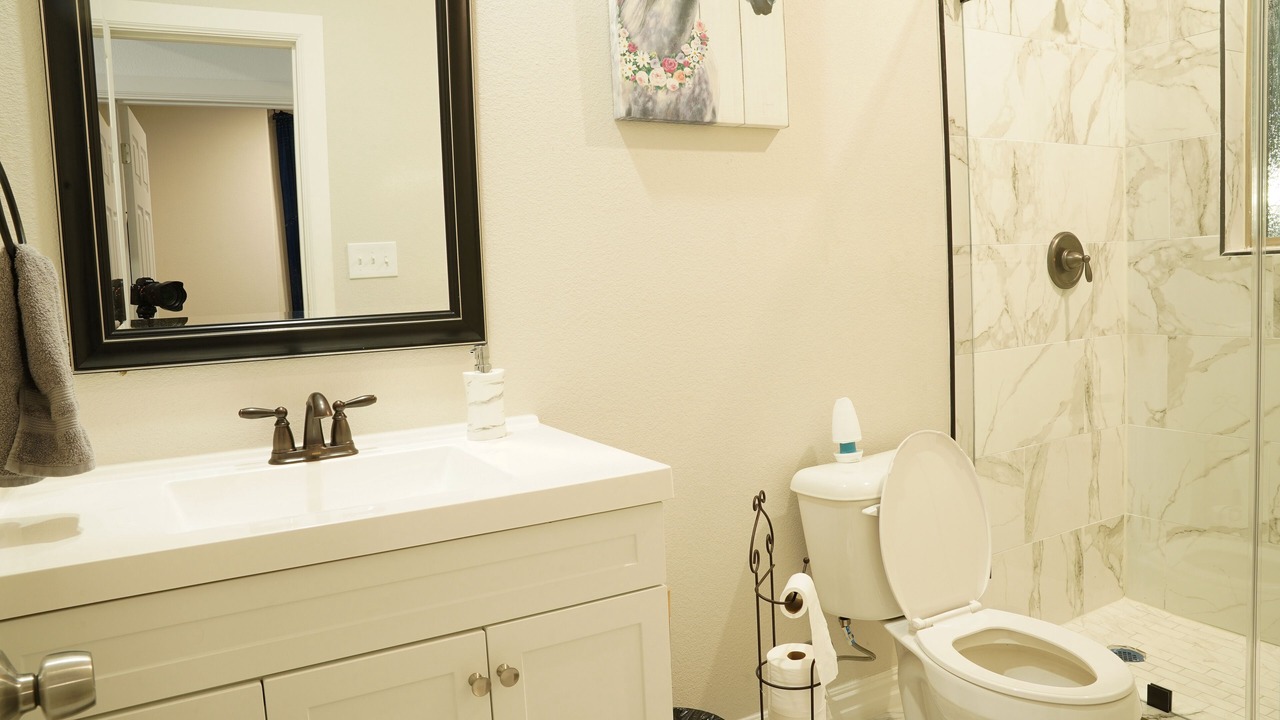 Photo of Bathroom in South Dallas - Fair Park