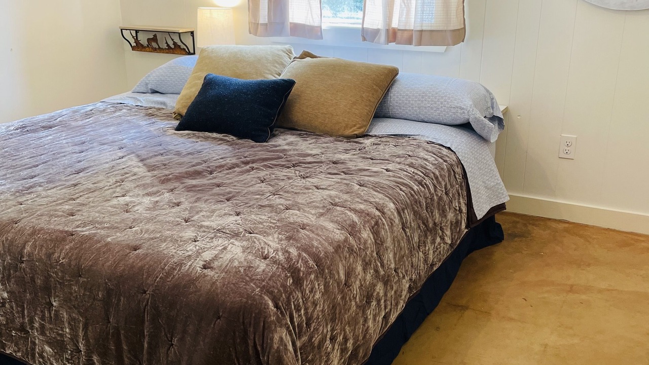 Photo of Bedroom in Folsom