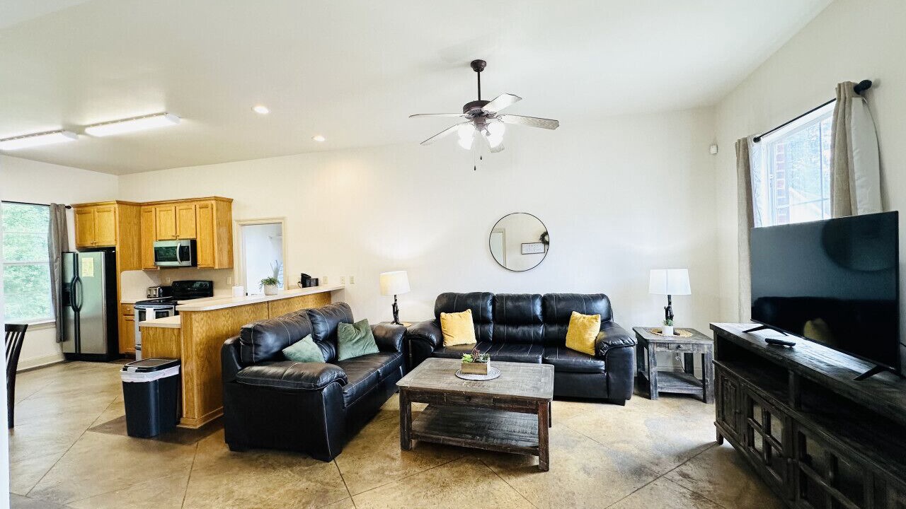 Photo of Livingroom in Pine Grove