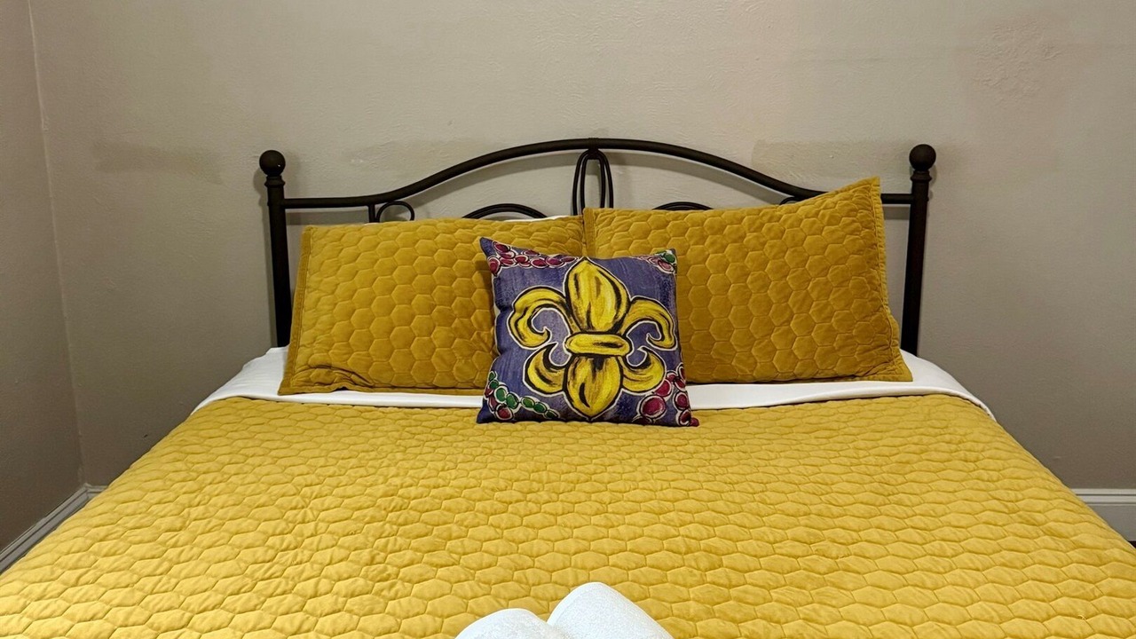 Photo of Bedroom in Old Aurora
