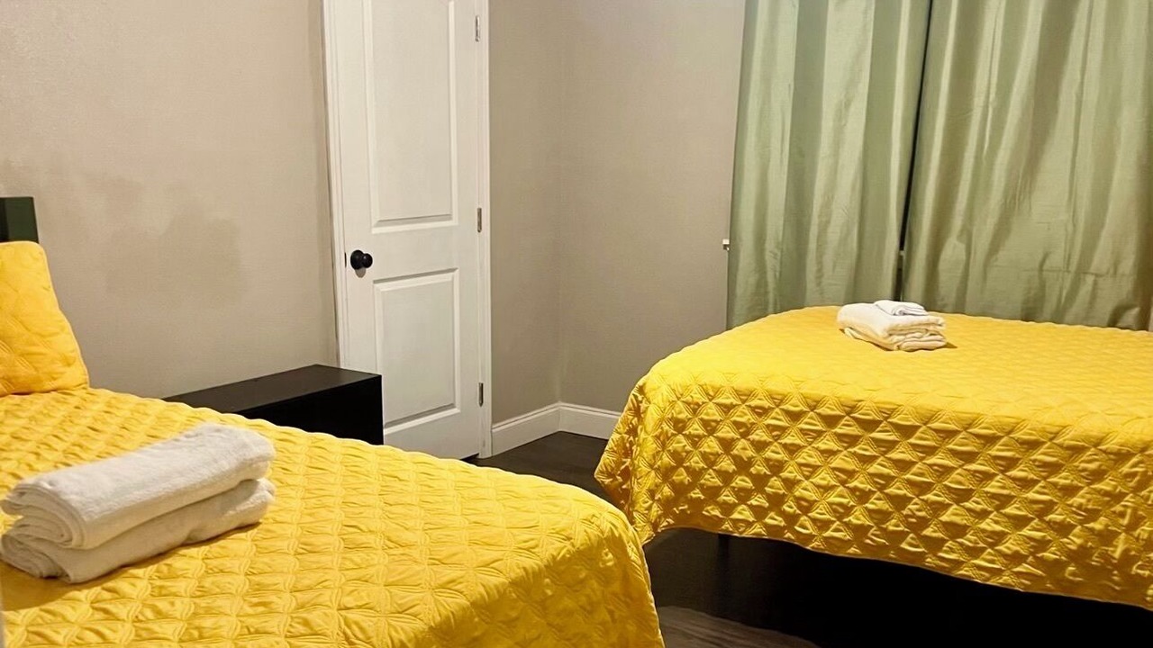 Photo of Bedroom in Old Aurora