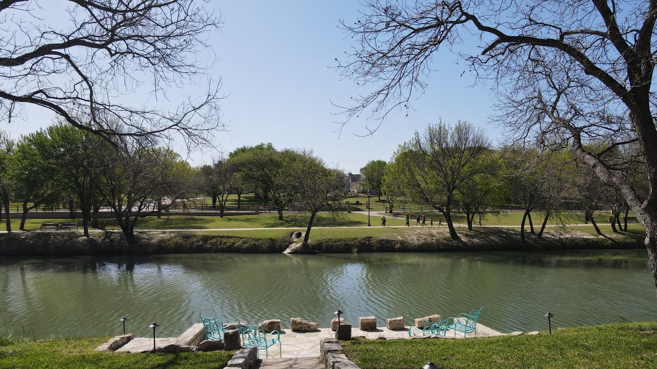 Photo of Others in Glen Rose