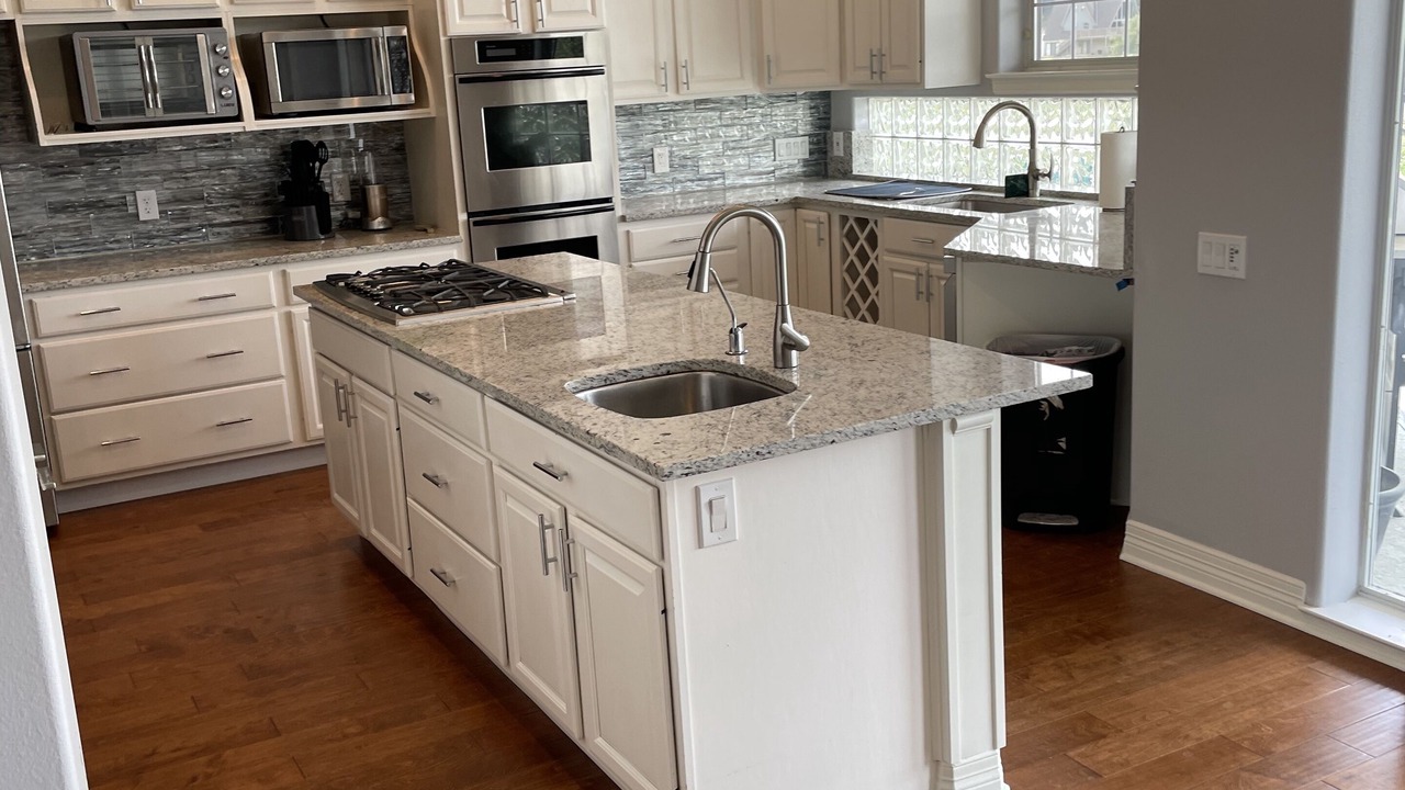 Photo of Kitchen in Lower Basin Lake Travis