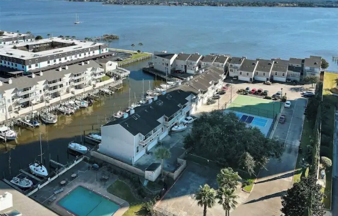 Photo of Outdoor in El Lago