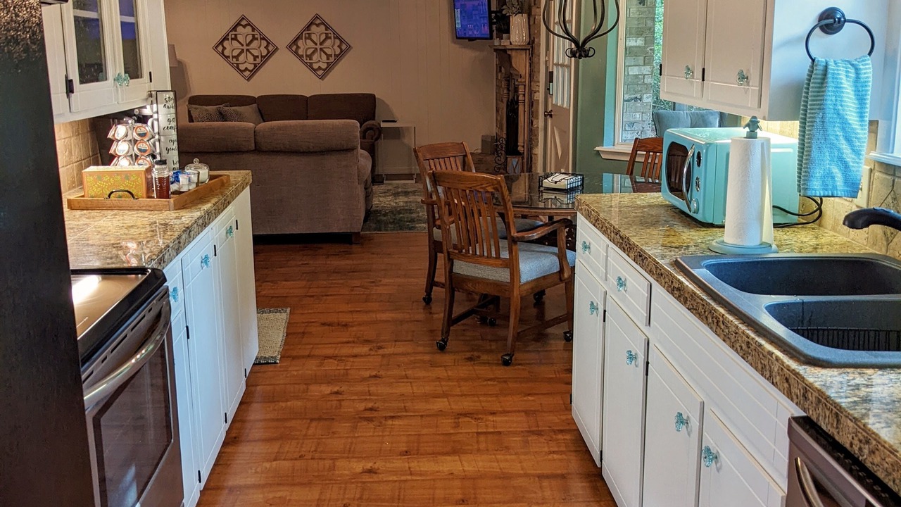 Photo of Kitchen in Holly Lake Ranch