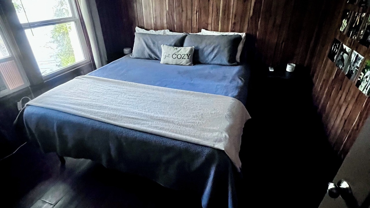 Photo of Bedroom in Downsville
