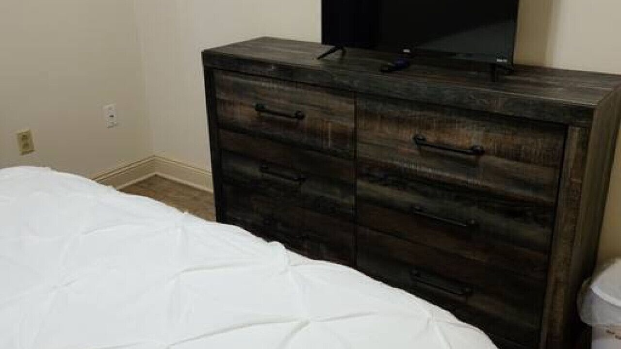 Photo of Bedroom in Pine Grove