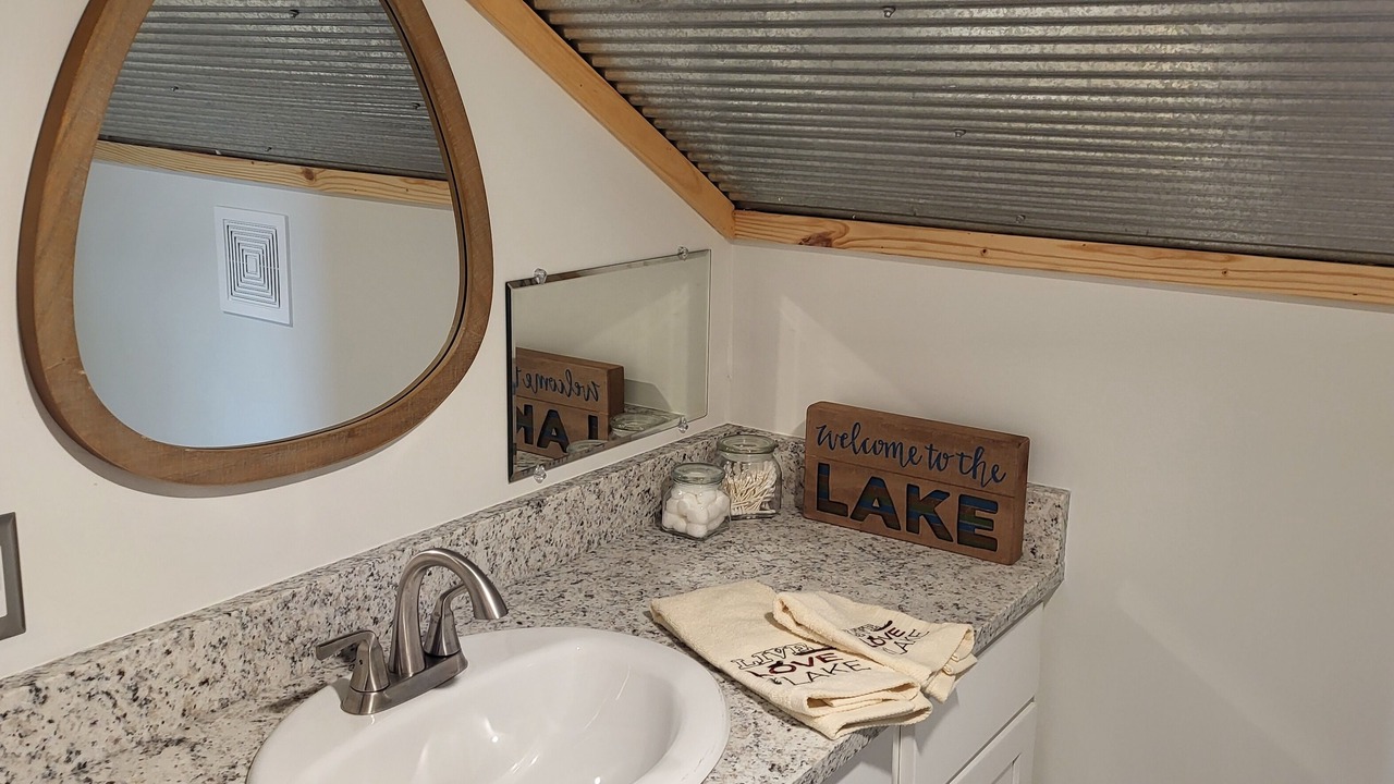 Photo of Bathroom in Farmerville