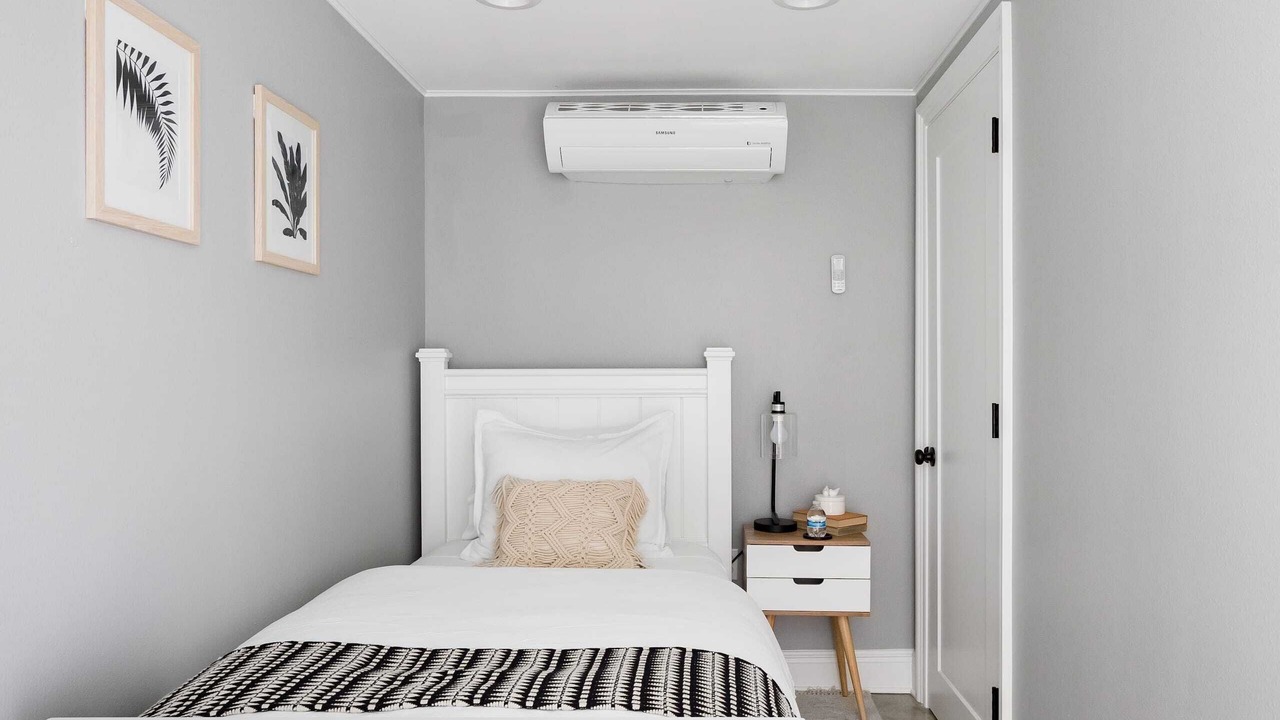 Photo of Bedroom in Marlyville - Fontainebleau