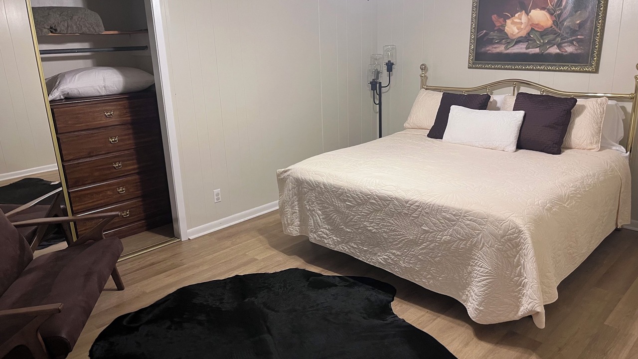 Photo of Bedroom in Farmerville