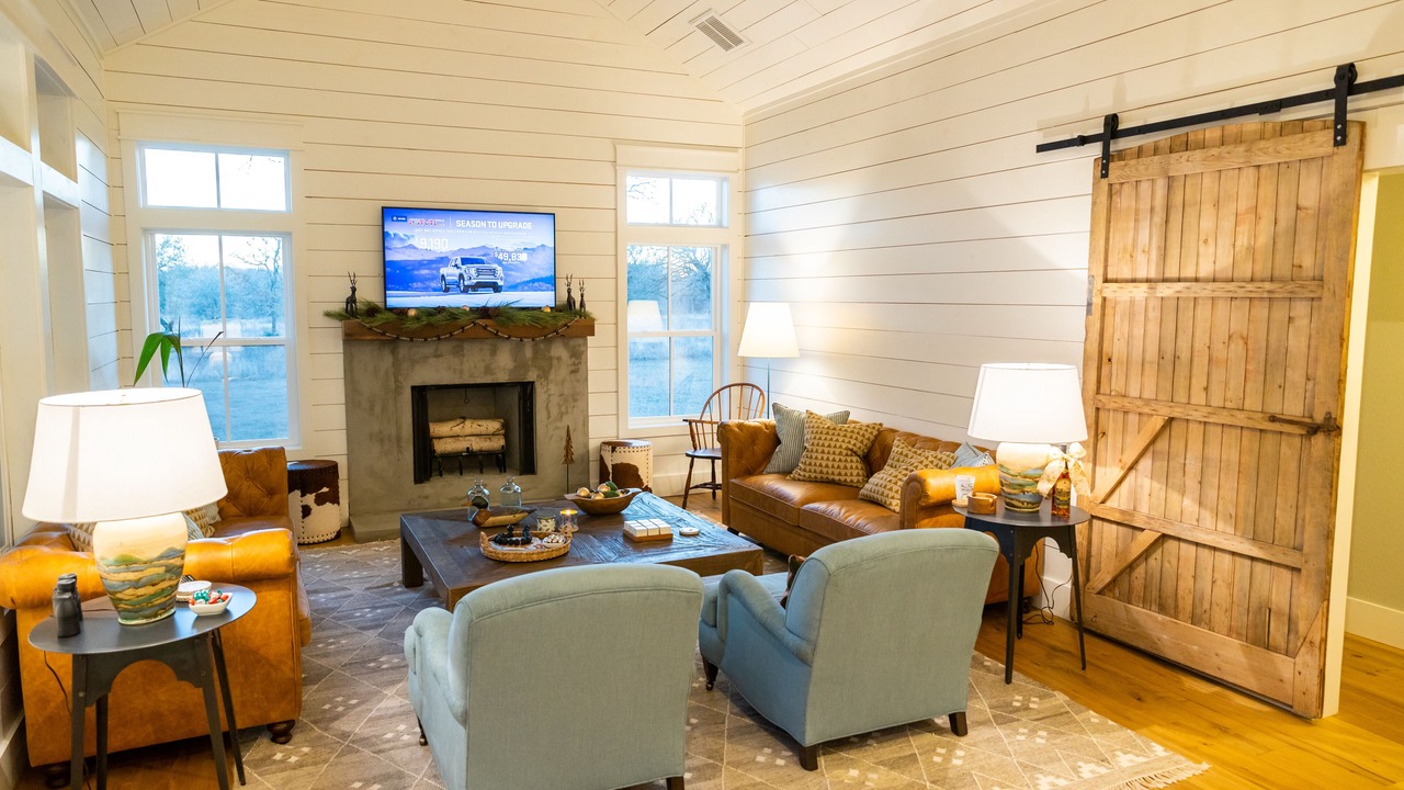Photo of Livingroom in Cedar Creek