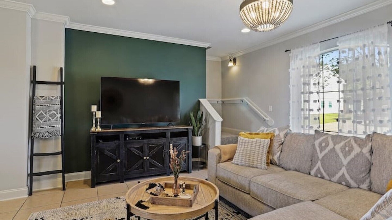 Photo of Livingroom in Highlands - Perkins