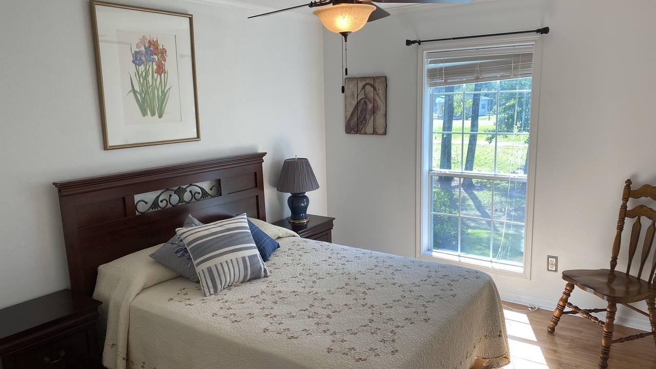 Photo of Bedroom in Breaux Bridge