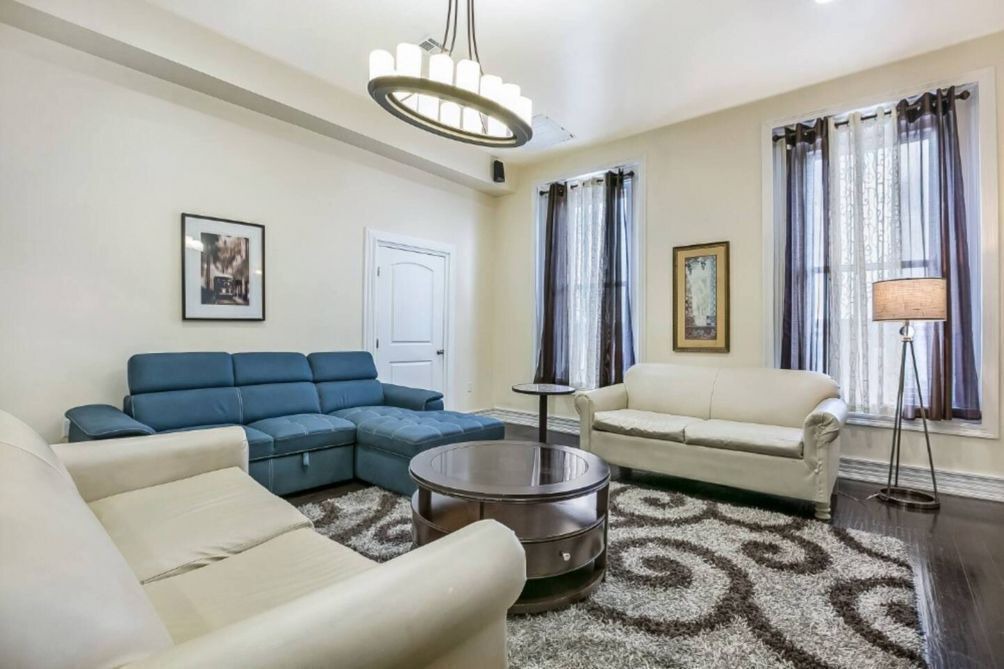 Photo of Livingroom in Faubourg Lafayette