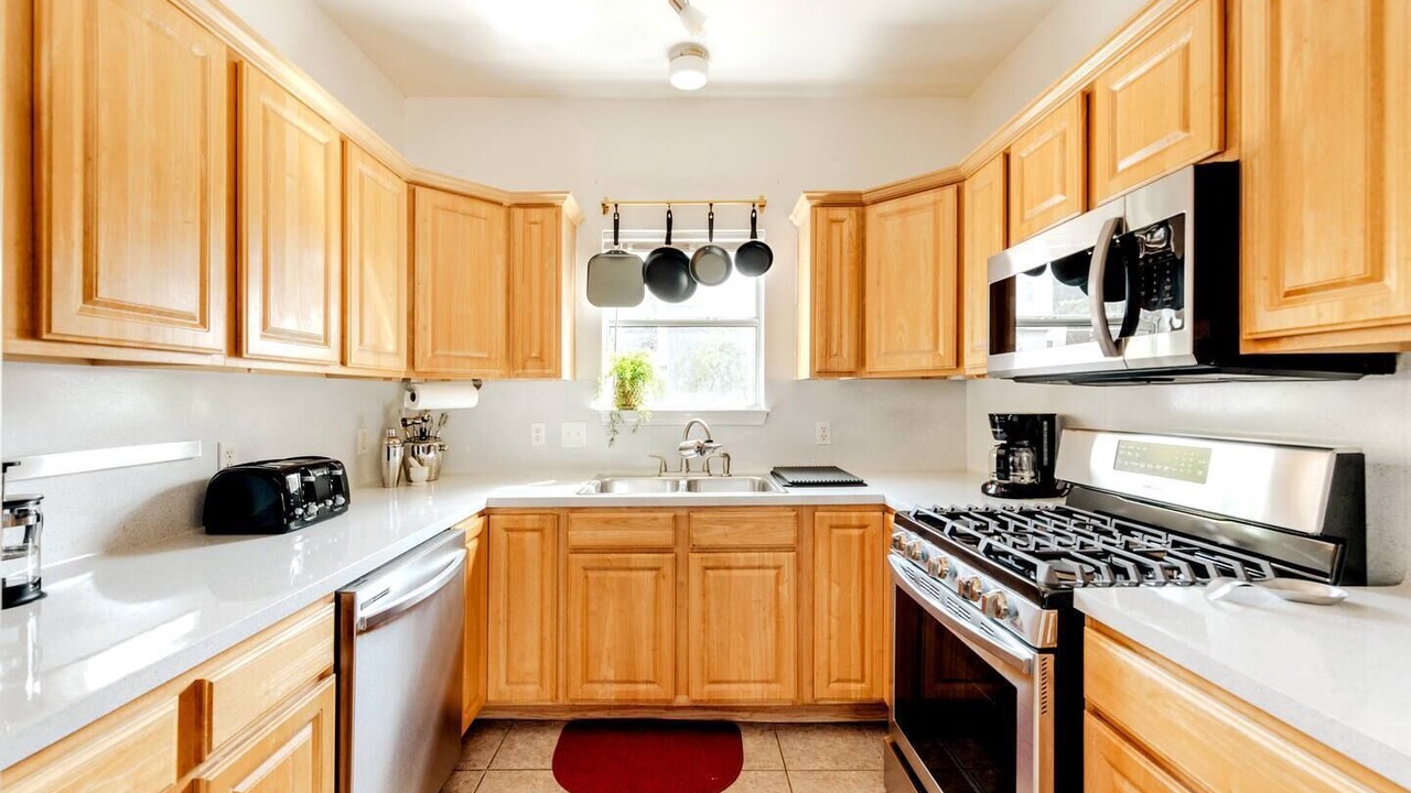 Photo of Kitchen in Chestnut