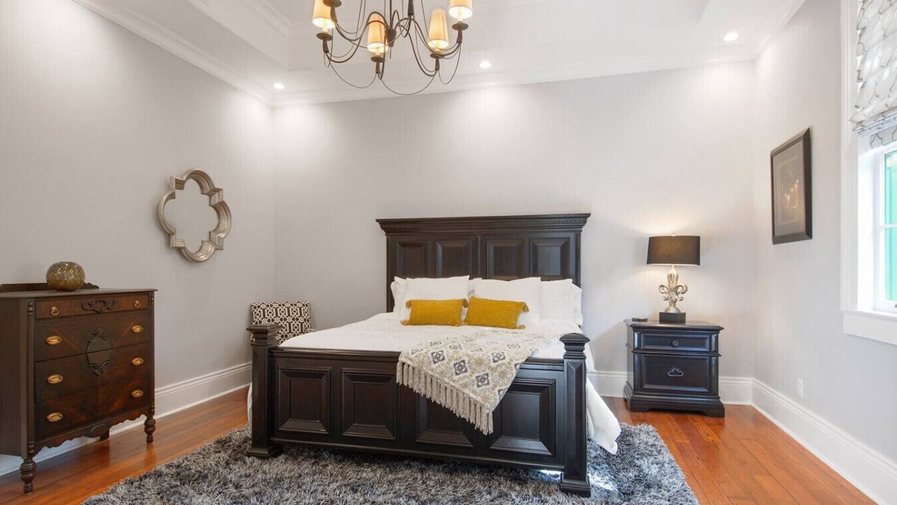 Photo of Bedroom in Uptown Historic District