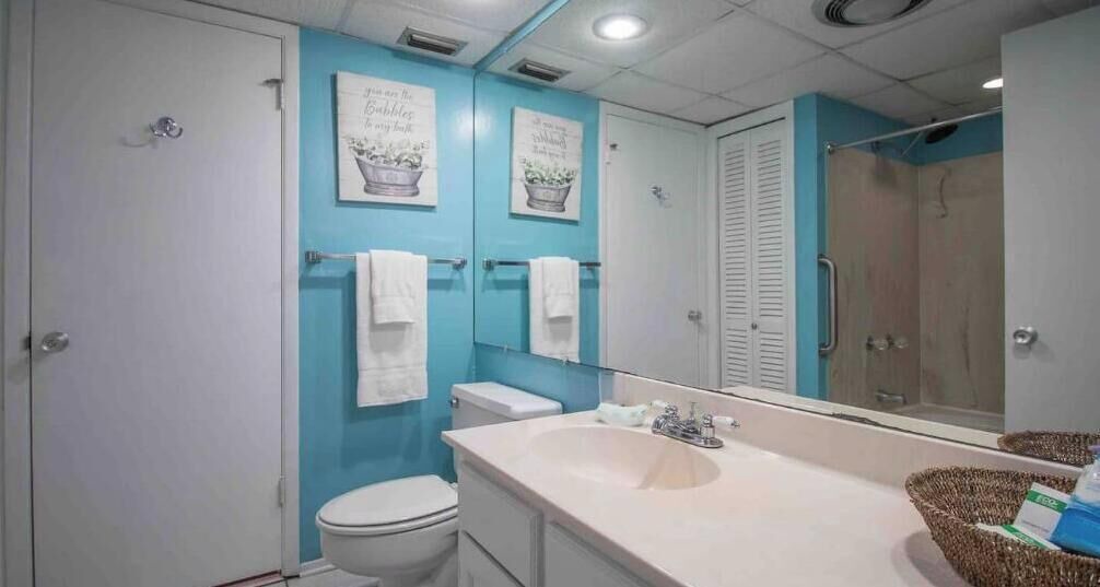 Photo of Bathroom in Diamondhead