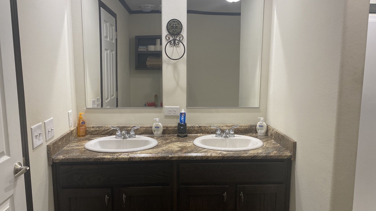 Photo of Bathroom in Gonzales