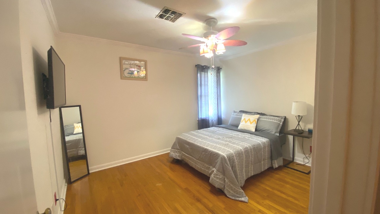 Photo of Bedroom in Westlake