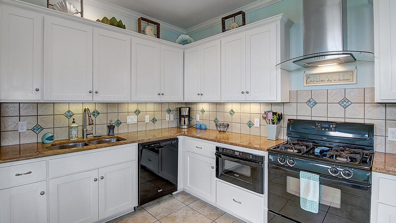 Photo of Kitchen in Sand Point