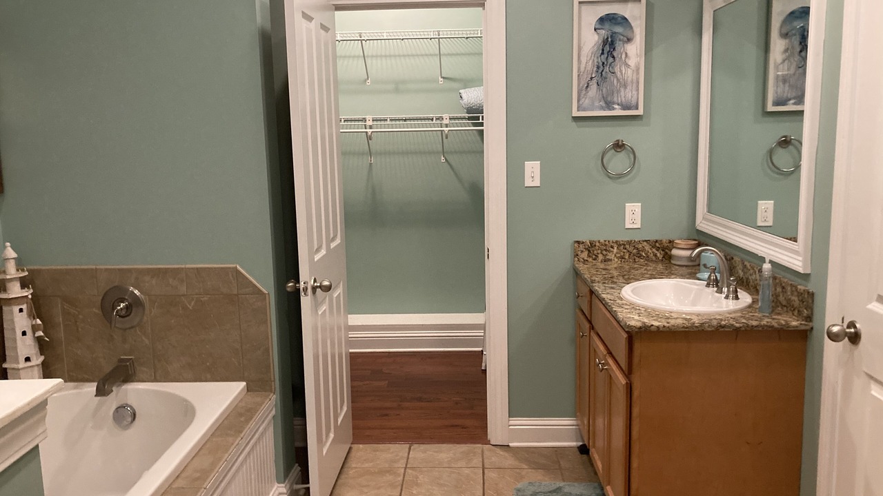 Photo of Bathroom in Bay St Louis