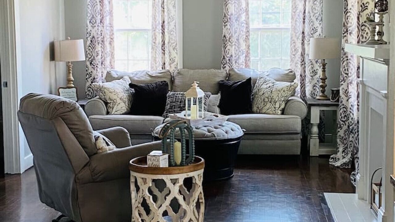 Photo of Livingroom in East Natchitoches