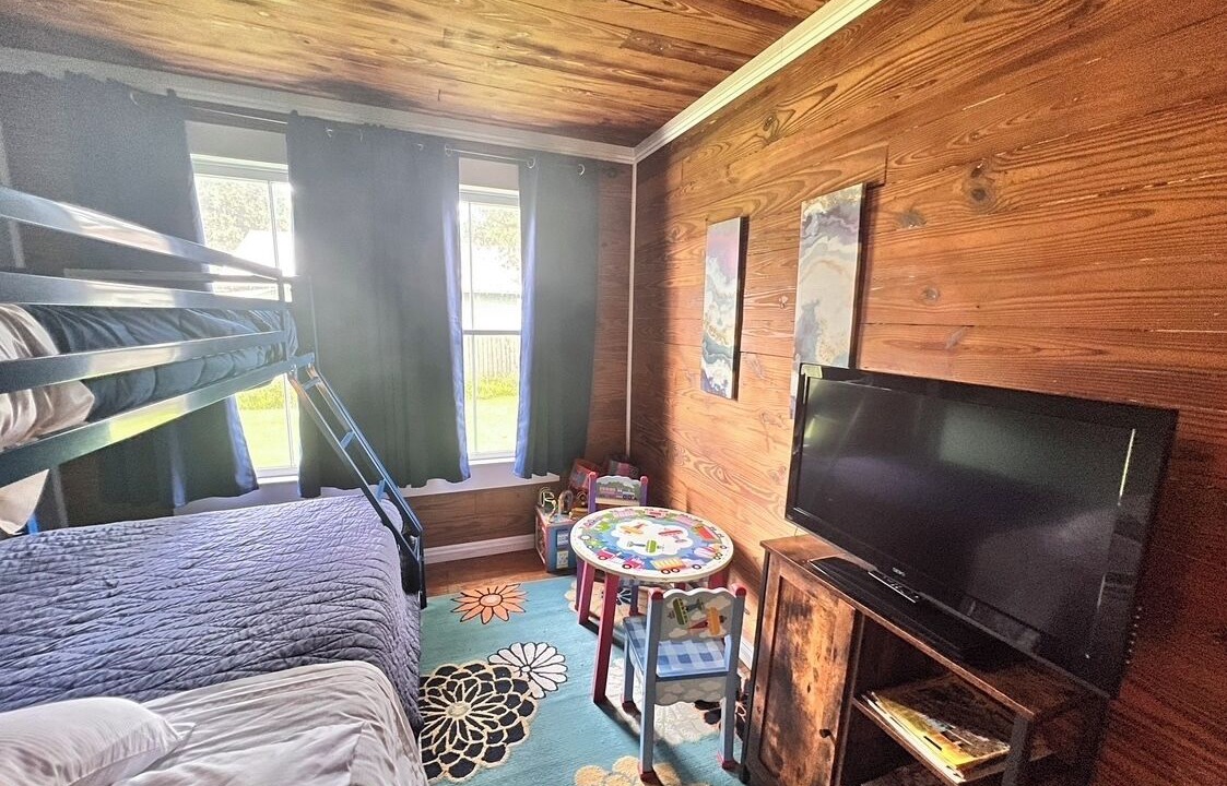 Photo of Bedroom in Ponchatoula