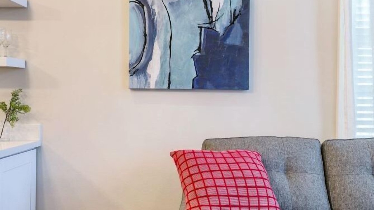 Photo of Livingroom in Faubourg Lafayette
