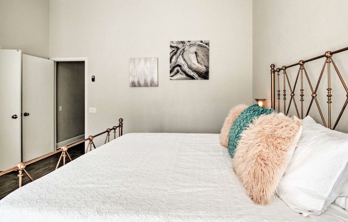 Photo of Bedroom in Block House Creek