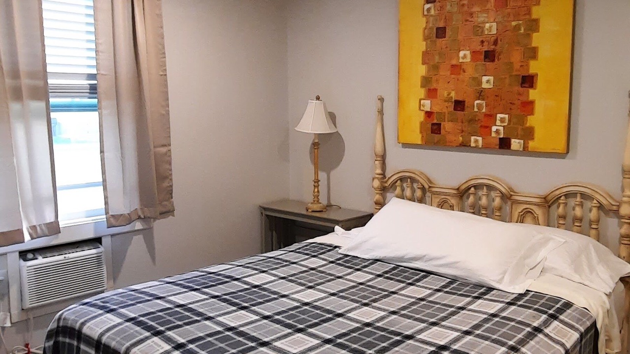 Photo of Bedroom in Chauvin