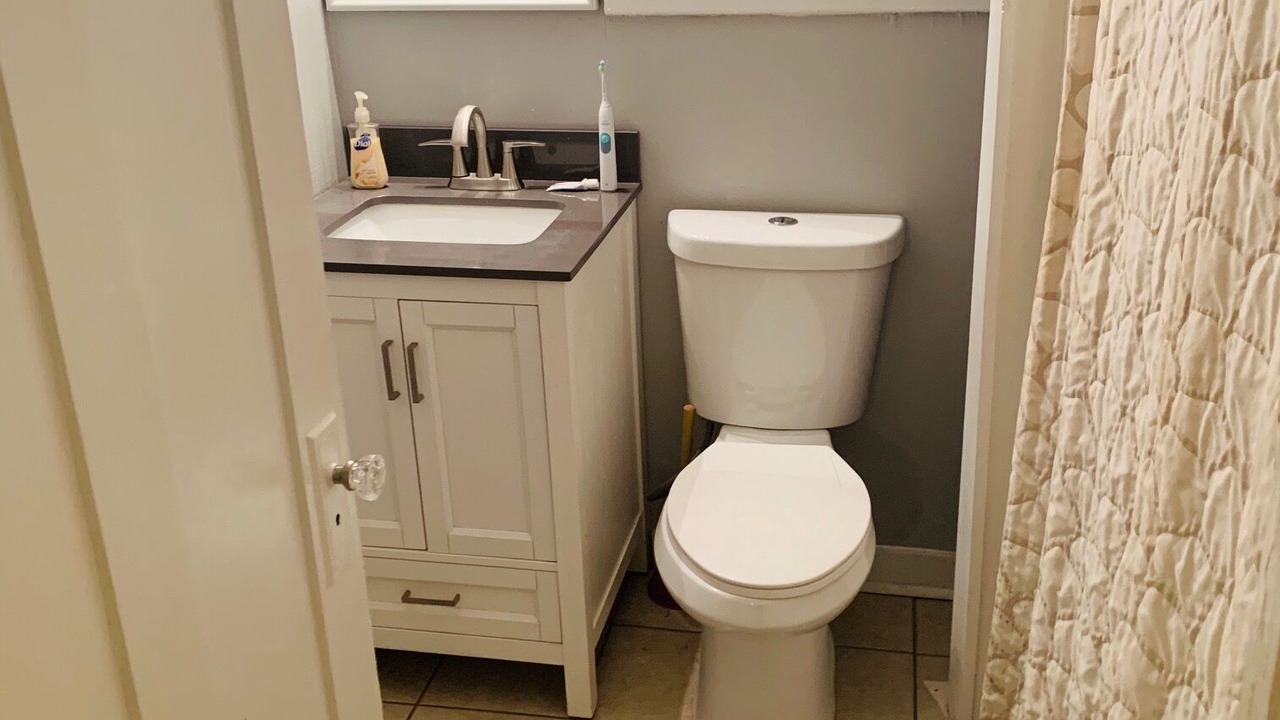 Photo of Bathroom in Uptown Historic District