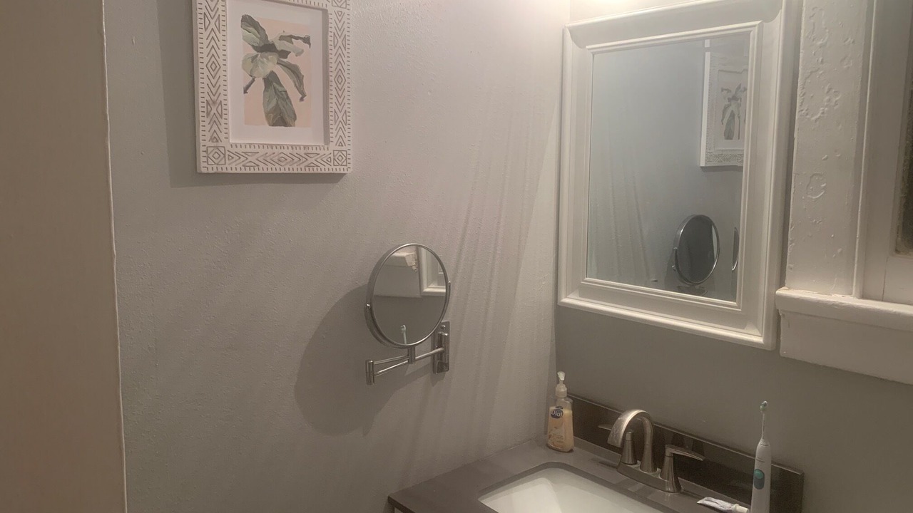 Photo of Bathroom in Uptown Historic District