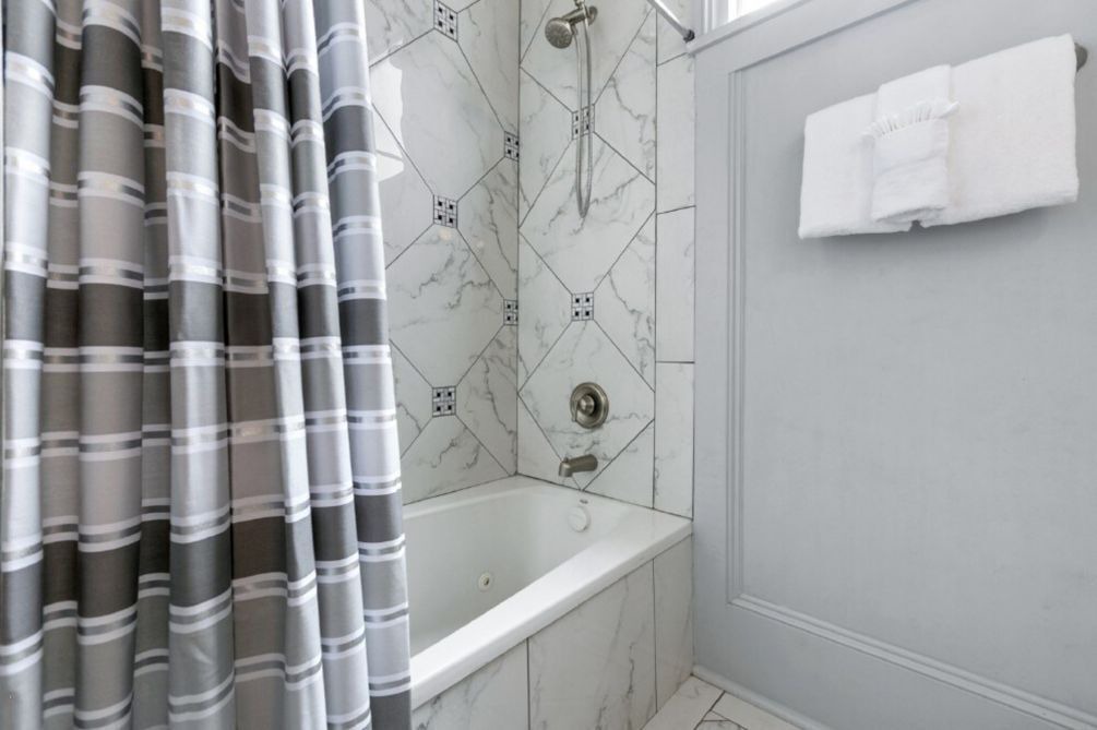 Photo of Bathroom in Faubourg Lafayette