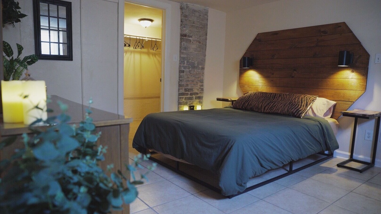 Photo of Bedroom in Irish Channel