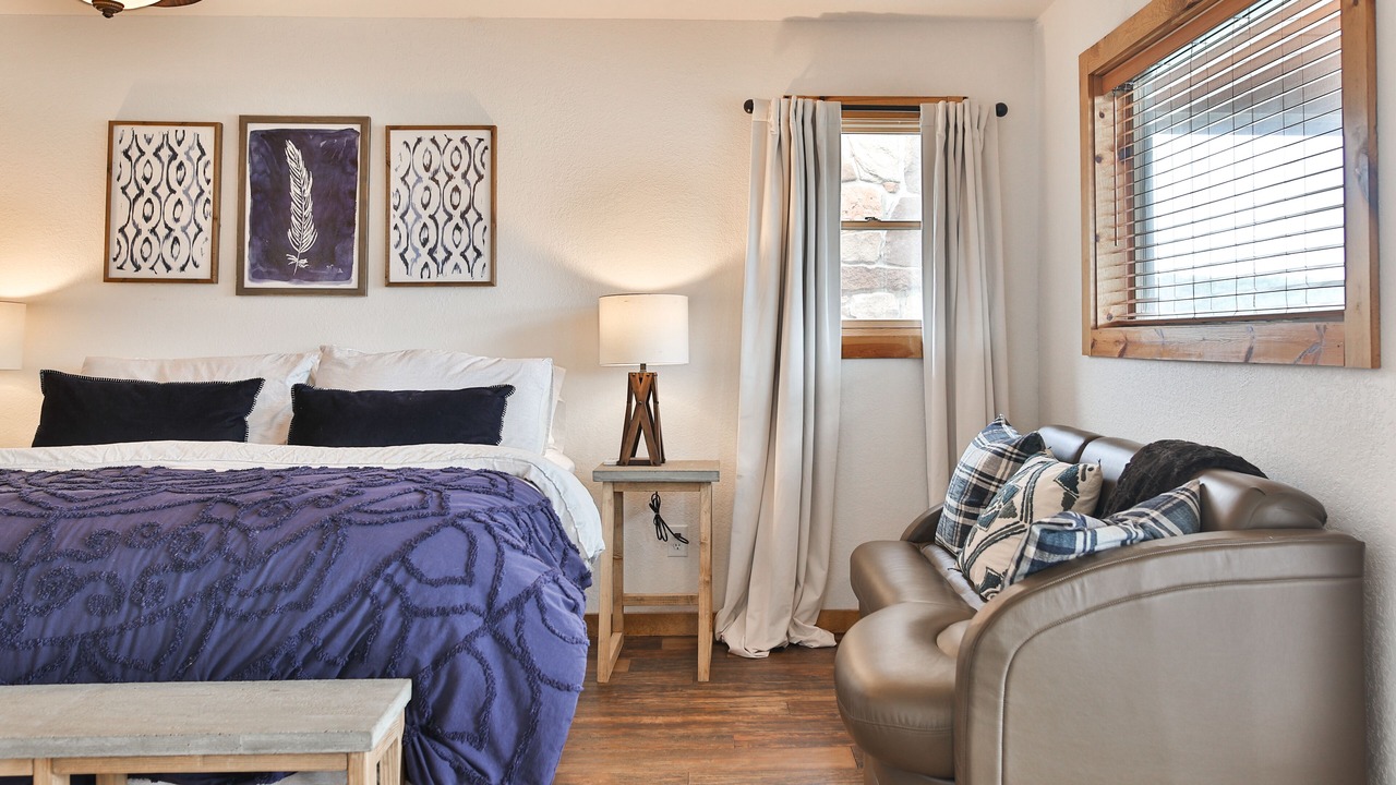 Photo of Bedroom in Gordon