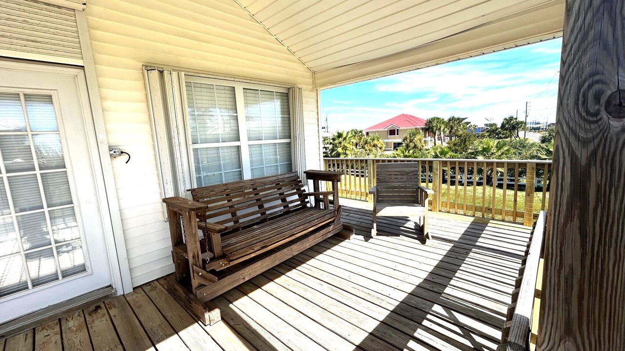 Photo of Patio Balcony in Grand Isle