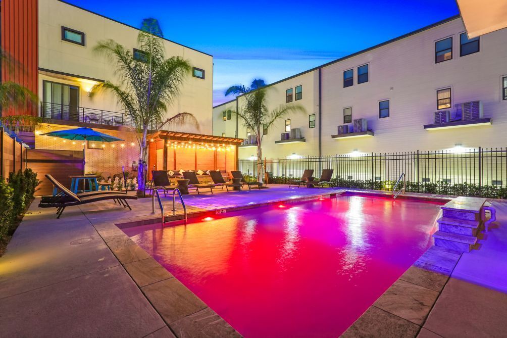 Photo of Outdoor in Mid-City