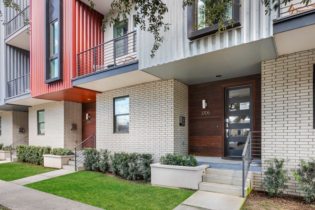 Photo of Outdoor in Mid-City