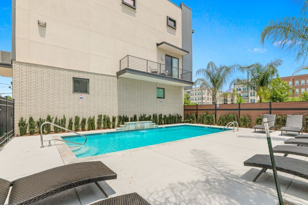 Photo of Outdoor in Mid-City
