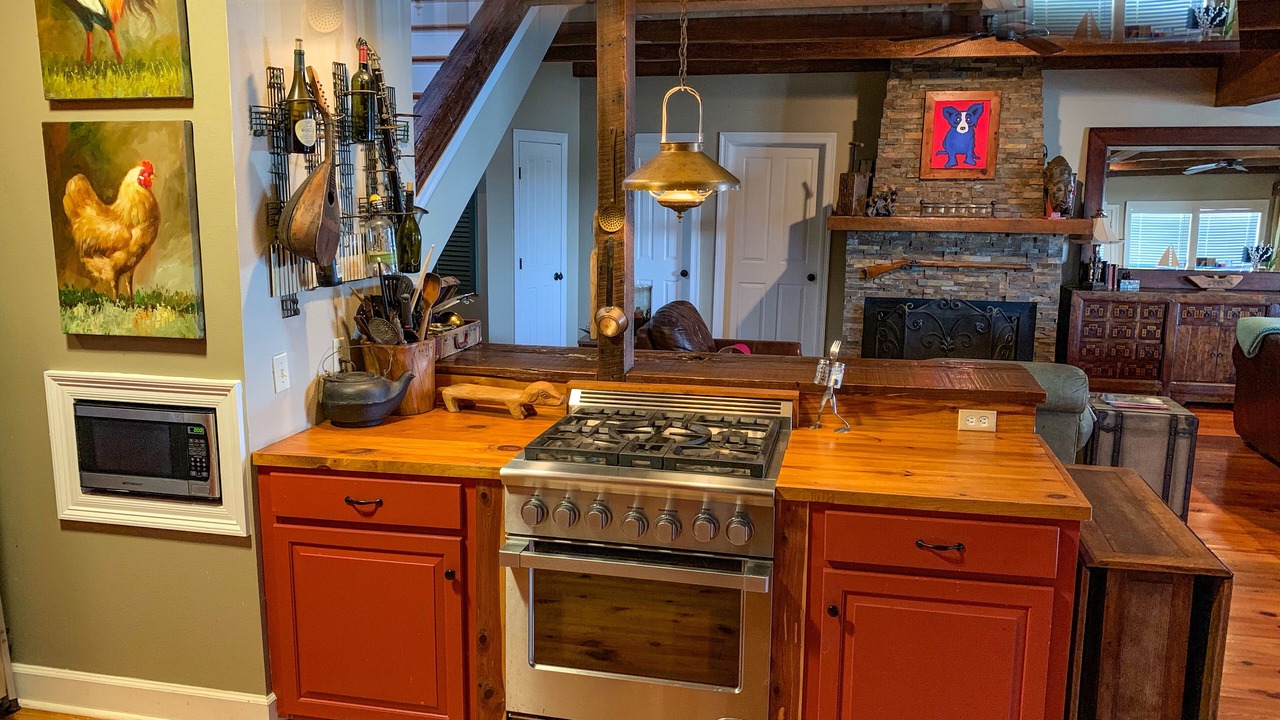 Photo of Kitchen in Oscar