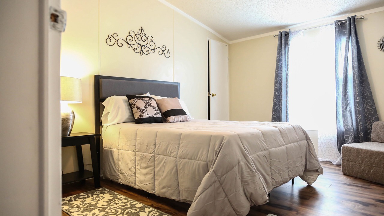 Photo of Bedroom in Carencro