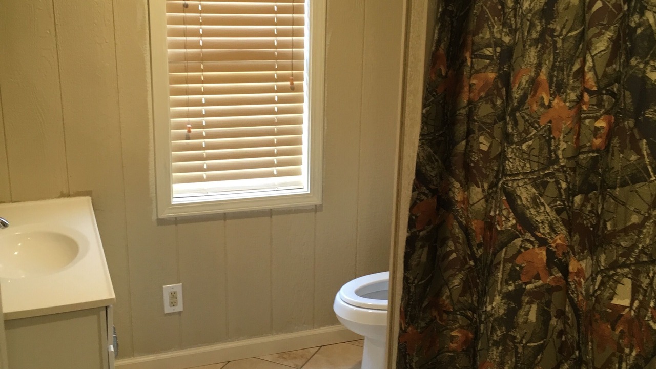 Photo of Bathroom in Boothville-Venice