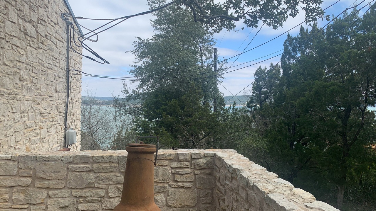 Photo of Outdoor in Hudson Bend