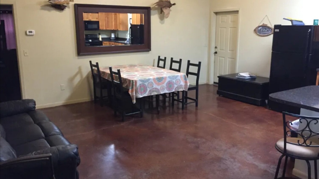 Photo of Livingroom in Junction